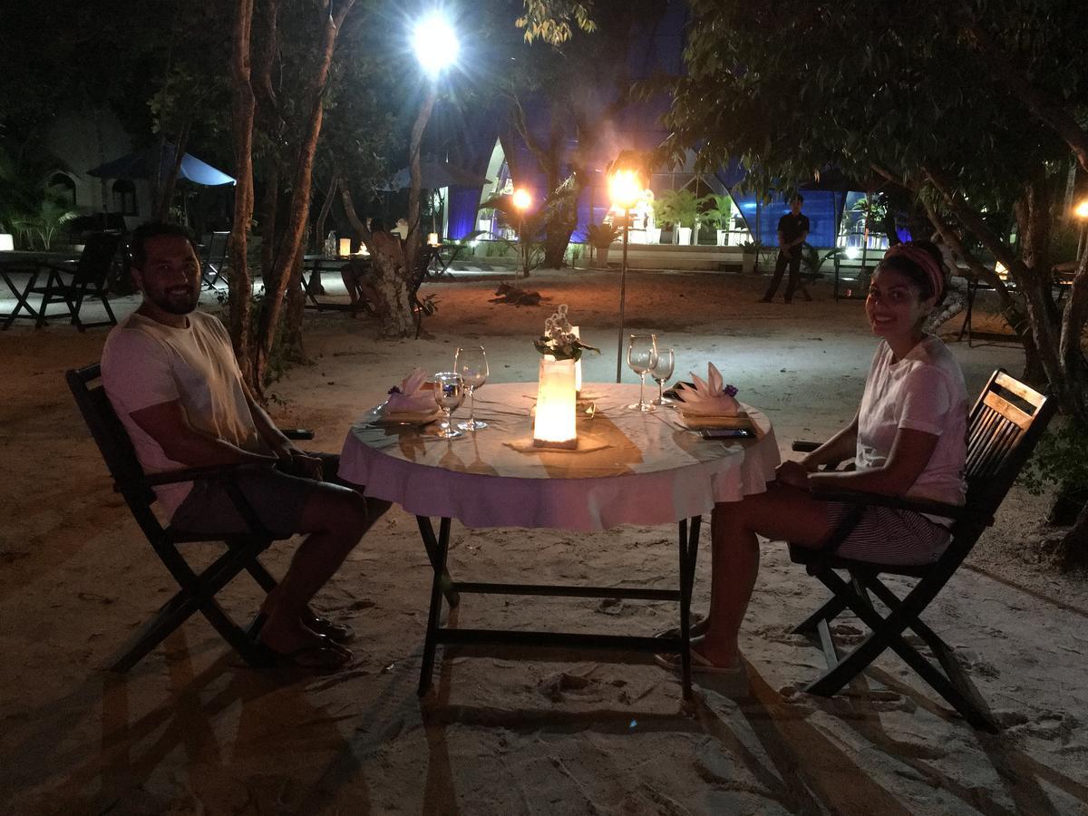 มูนไลท์ รีสอร์ต 4* เกาะรงสำลน